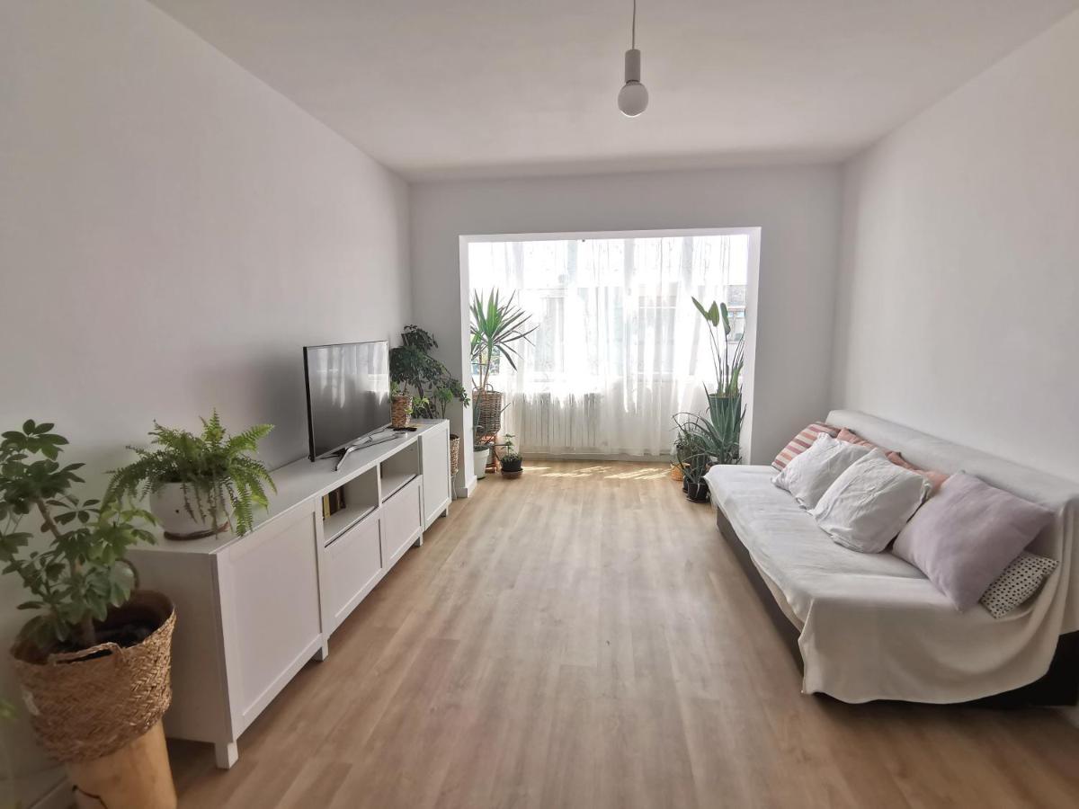 Apartamentul Cu Plante Etaj 4 Mangalia Kültér fotó